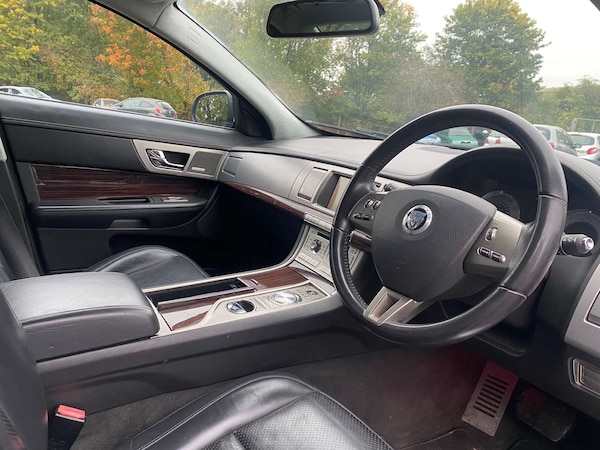 Used Jaguar XF 2009 for sale - 76304396: Photo 14