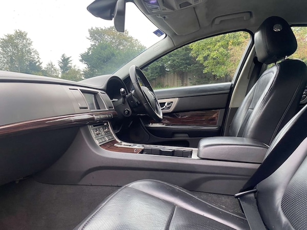 Used Jaguar XF 2009 for sale - 76304396: Photo 15