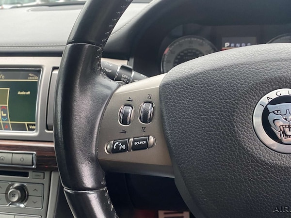 Used Jaguar XF 2009 for sale - 76304396: Photo 19