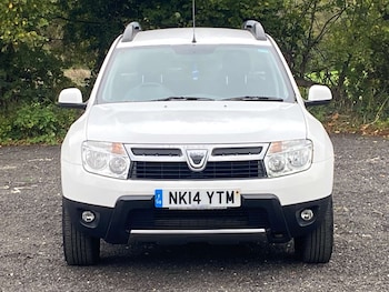 Used Dacia Duster 2014 for sale - 76232950: Photo 2