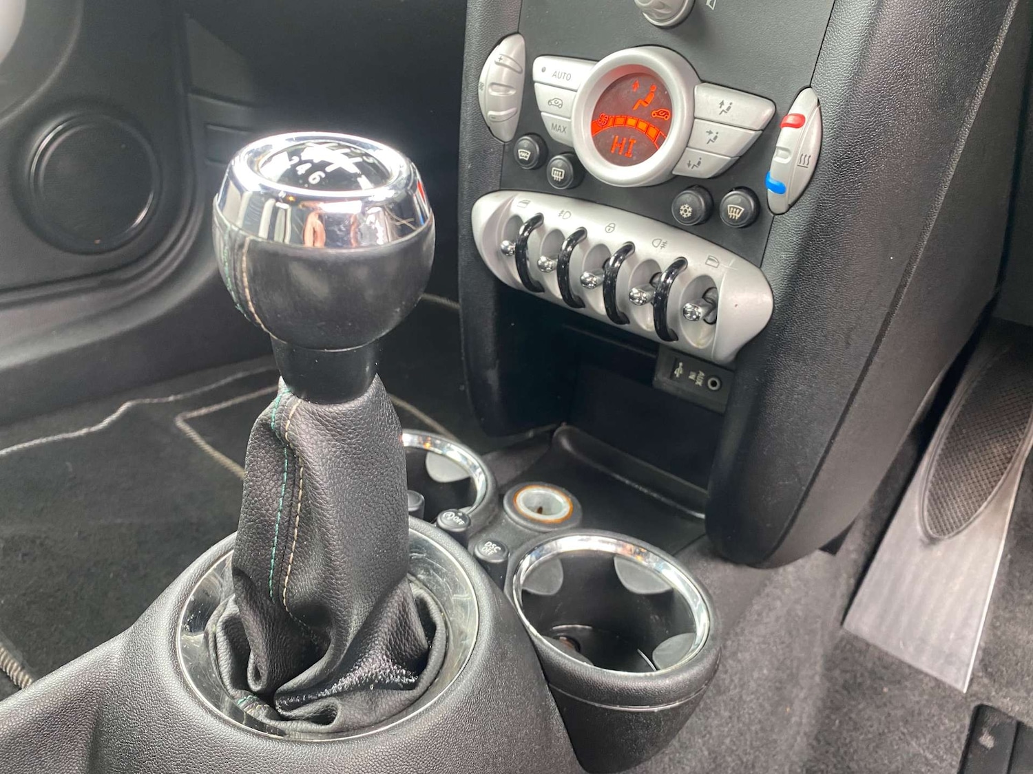 Used MINI Hatch 2010 for sale - 77701592: Photo 22