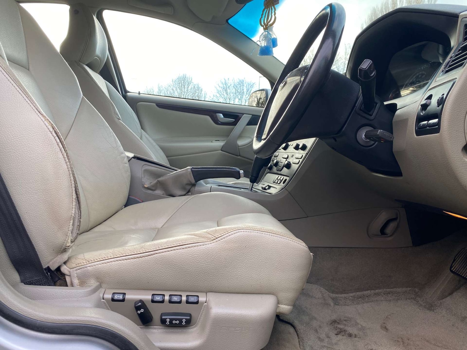 Used Volvo S60 2004 for sale - 77070832: Photo 11