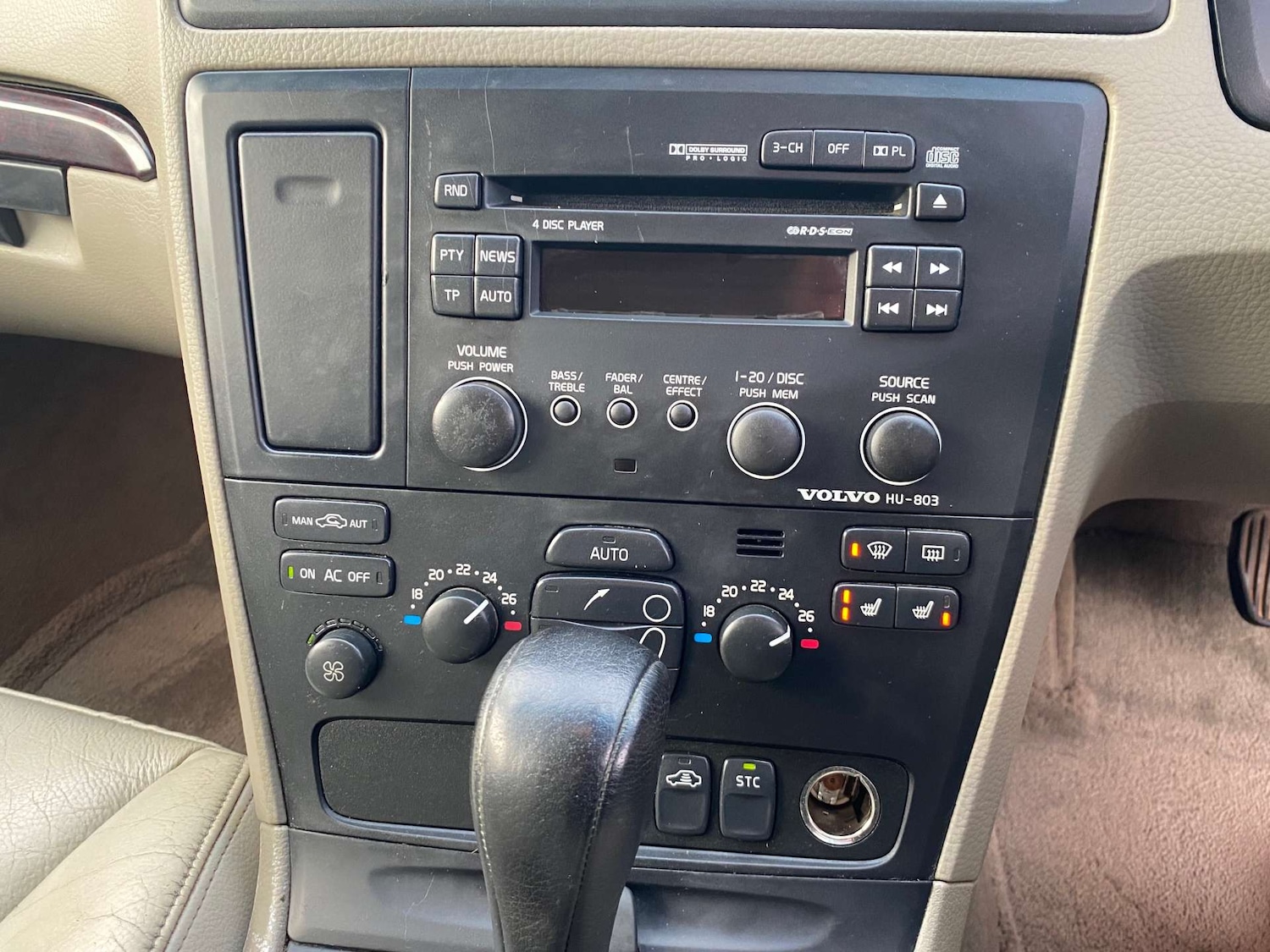 Used Volvo S60 2004 for sale - 77070832: Photo 18