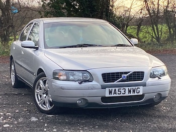 Used Volvo S60 2004 for sale - 77070832: Photo