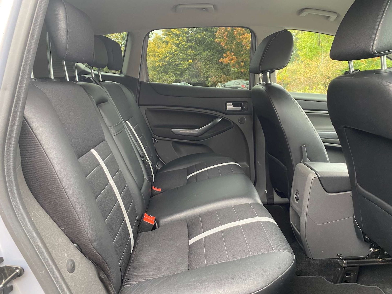 Used Ford Kuga 2012 for sale - 76280320: Photo 18