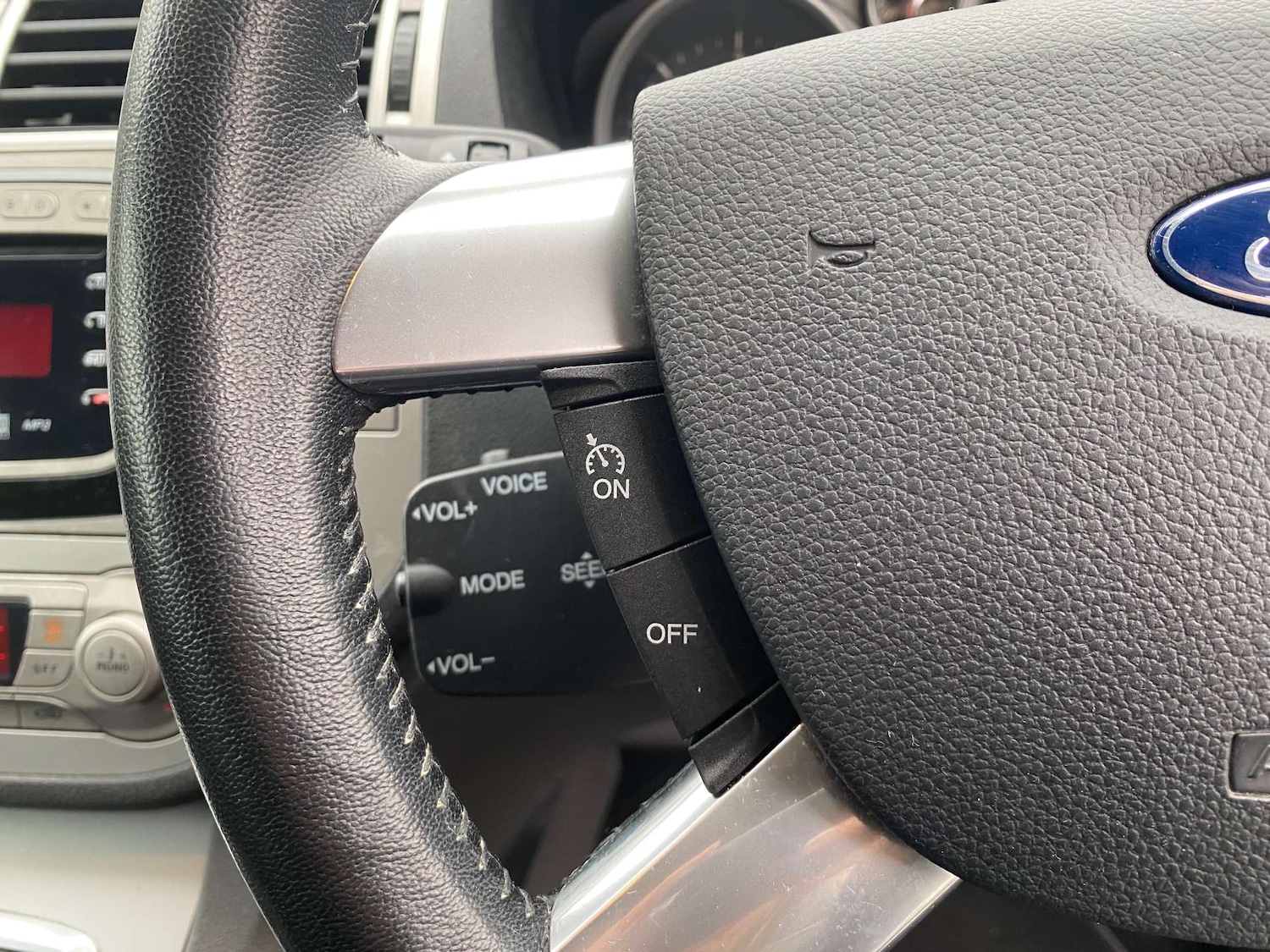 Used Ford Kuga 2012 for sale - 76280320: Photo 23