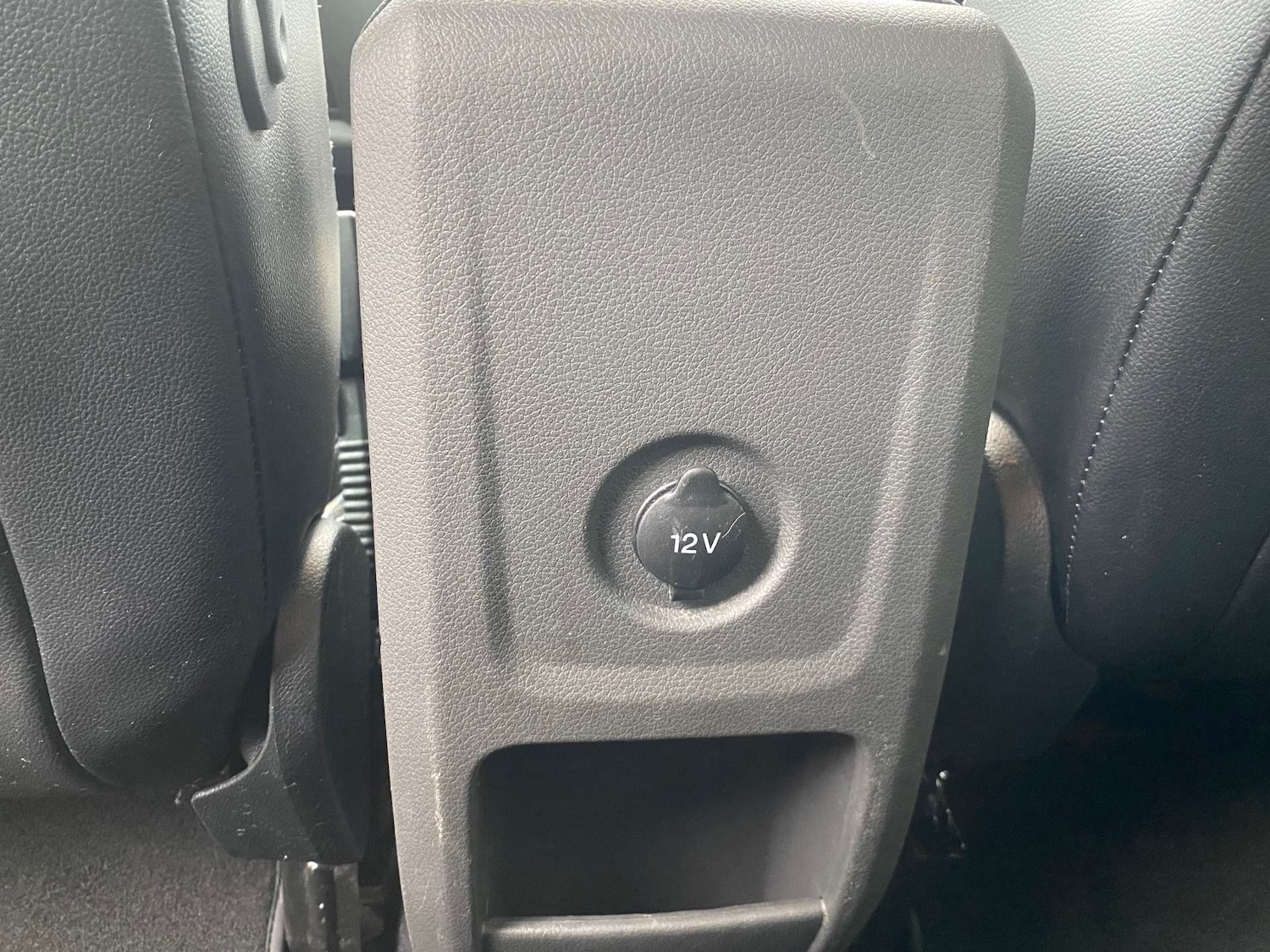 Used Ford Kuga 2012 for sale - 76280320: Photo 27