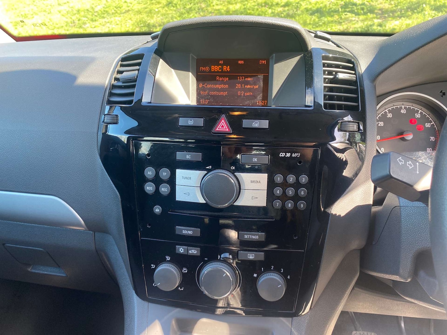 Used Vauxhall Zafira 2014 for sale - 78108335: Photo 17