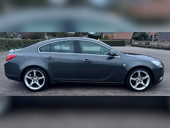 Used Vauxhall Insignia 2011 for sale - 76268775: Photo 3