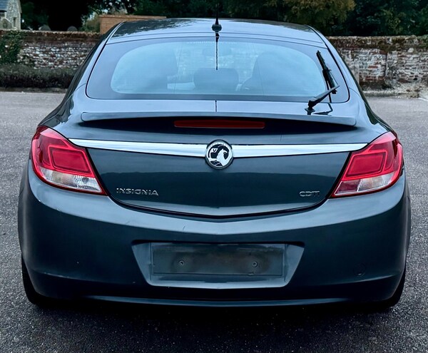 Used Vauxhall Insignia 2011 for sale - 76268775: Photo 6