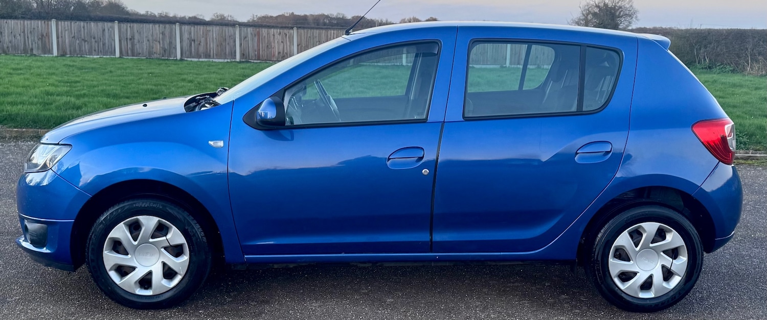 Used Dacia Sandero 2013 for sale - 77721578: Photo 3