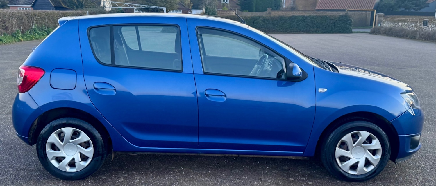 Used Dacia Sandero 2013 for sale - 77721578: Photo 4