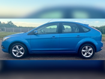 Used Ford Focus 2010 for sale - 74979679: Photo