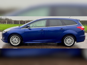 Used Ford Focus 2014 for sale - 76576585: Photo