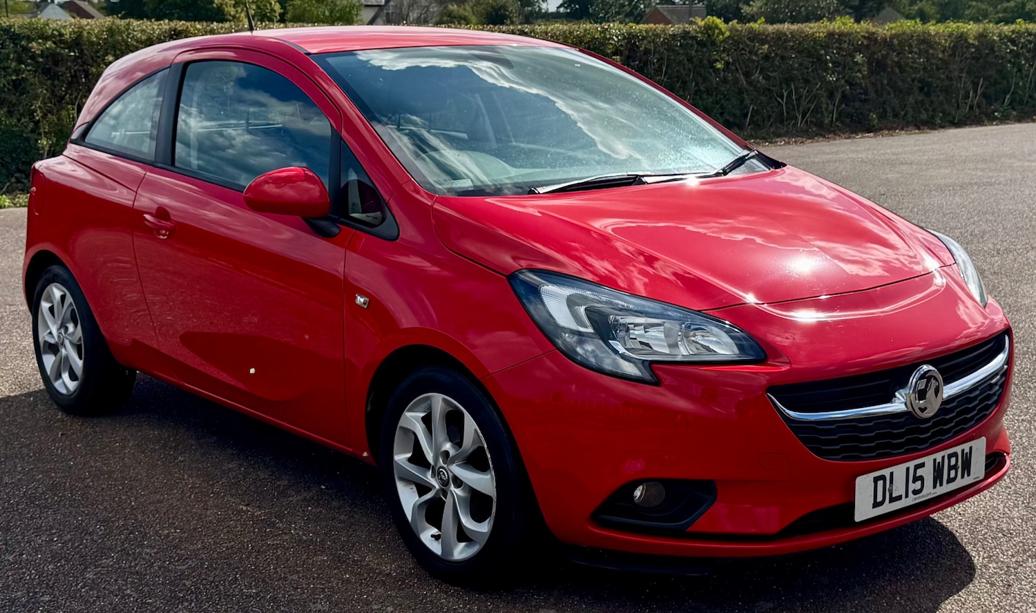 Used Vauxhall Corsa 2015 for sale - 76020123: Photo 2
