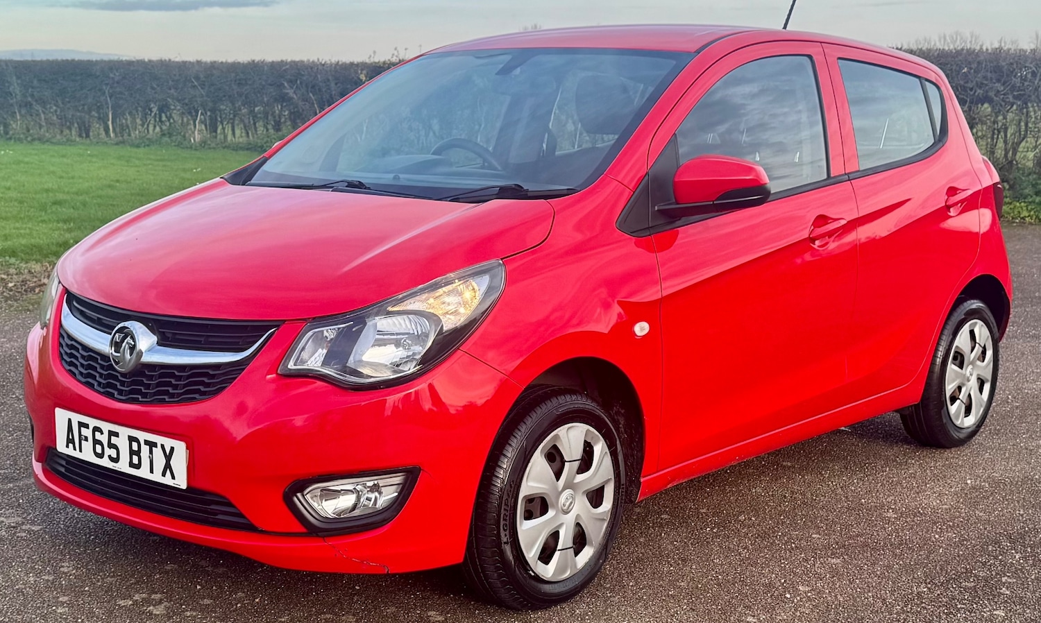 Used Vauxhall Viva 2015 for sale - 76919813: Photo 1
