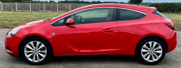 Used Vauxhall Astra GTC 2013 for sale - 75587566: Photo 3