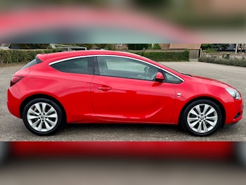 Used Vauxhall Astra GTC 2013 for sale - 75587566: Photo