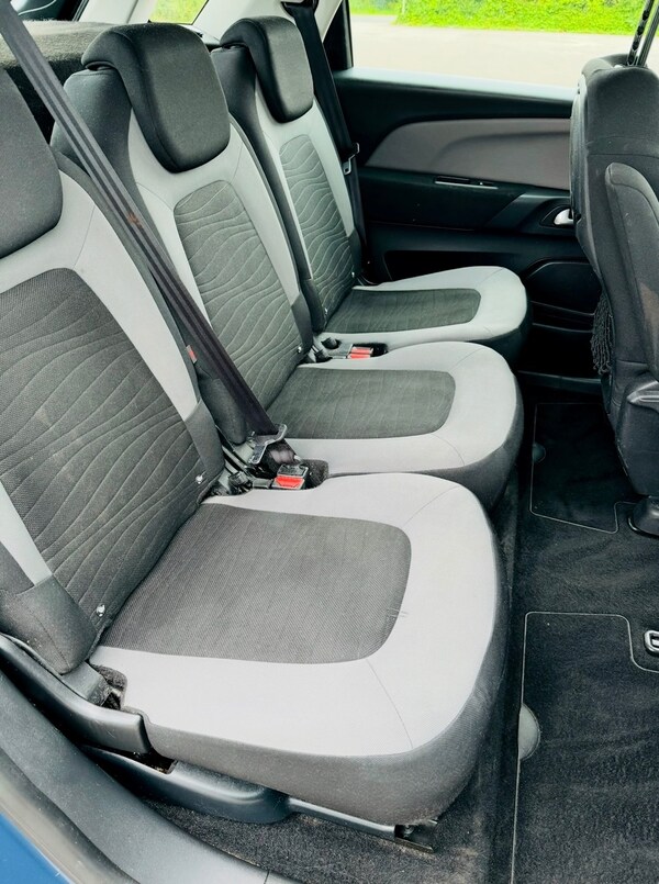 Used Citroen C4 Picasso 2013 for sale - 74190212: Photo 9