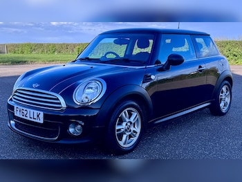 MINI Hatch feature image