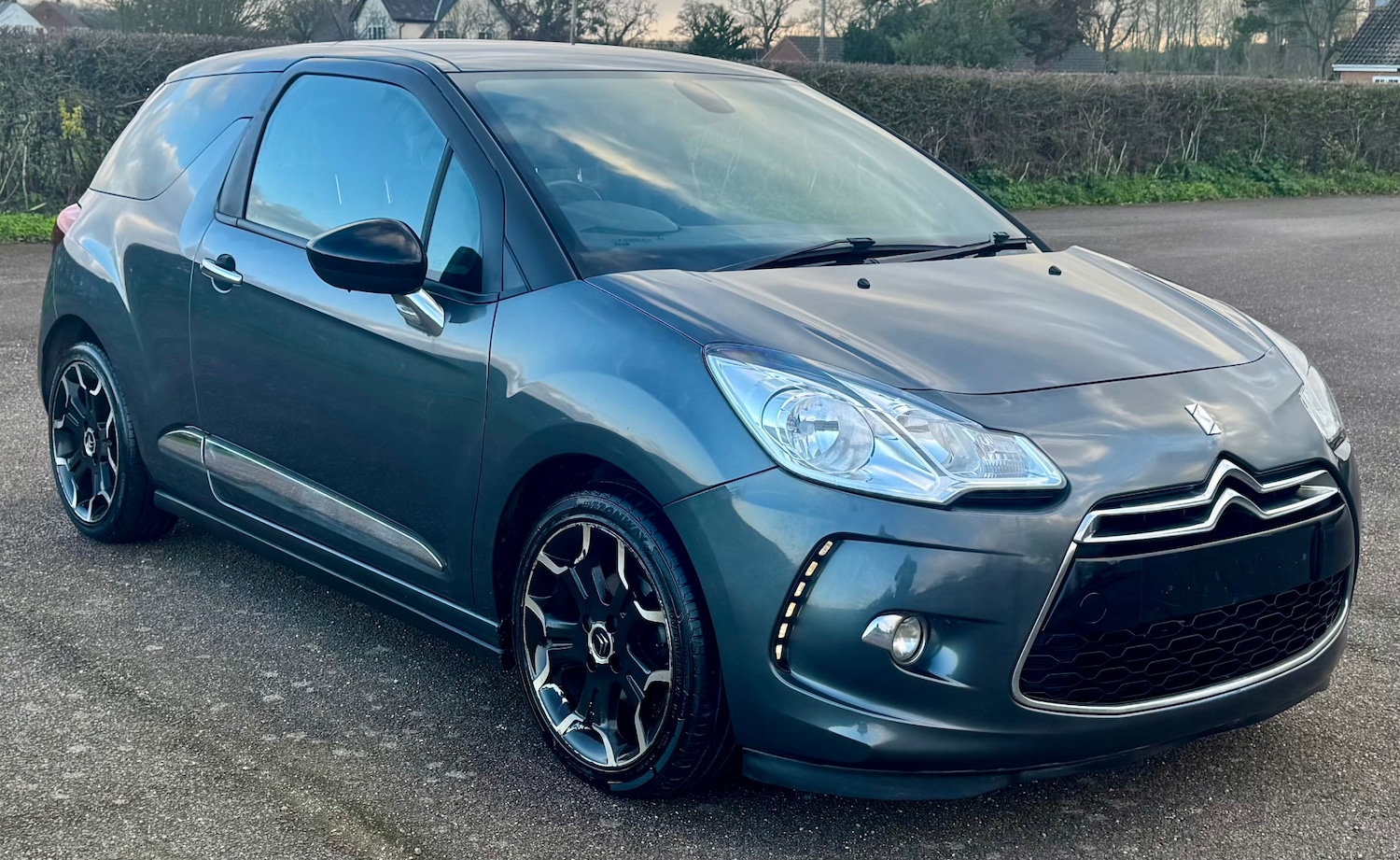 Used Citroen DS3 2013 for sale - 77564317: Photo 2