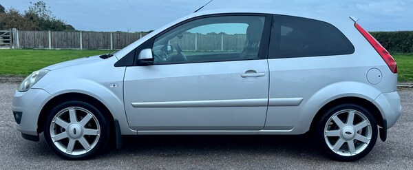 Used Ford Fiesta 2007 for sale - 76241793: Photo 3