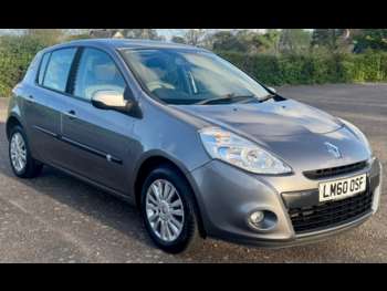 Used Renault Clio 2010 for sale - 74463111: Photo