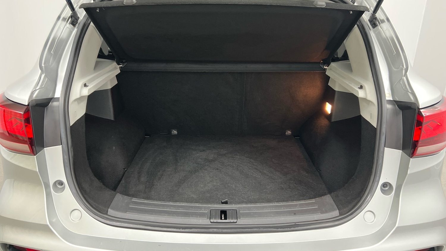 Used MG MG ZS 2022 for sale - 76726004: Photo 11