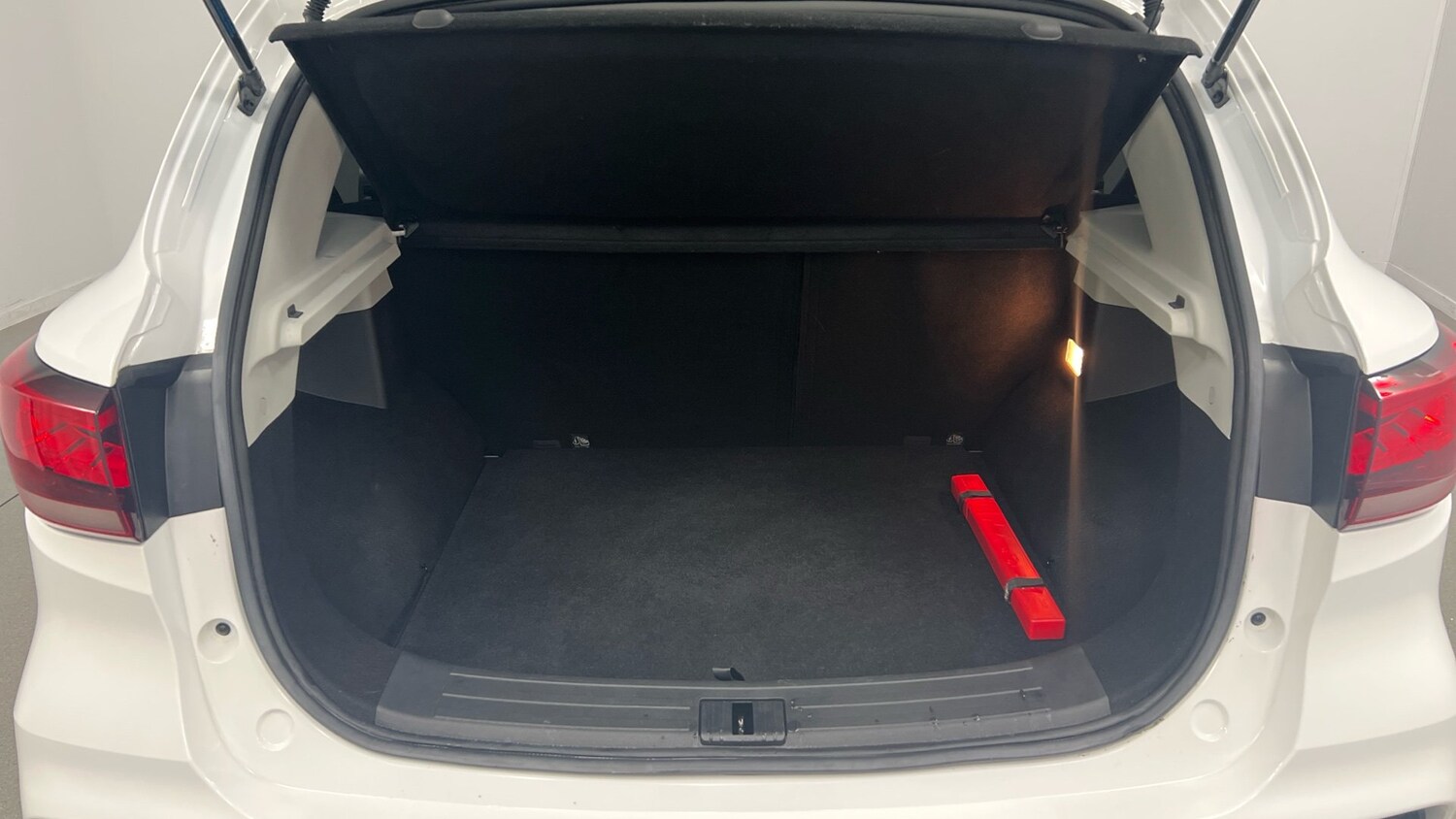Used MG MG ZS 2023 for sale - 76281771: Photo 11