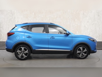 Used MG MG ZS 2022 for sale - 76272111: Photo
