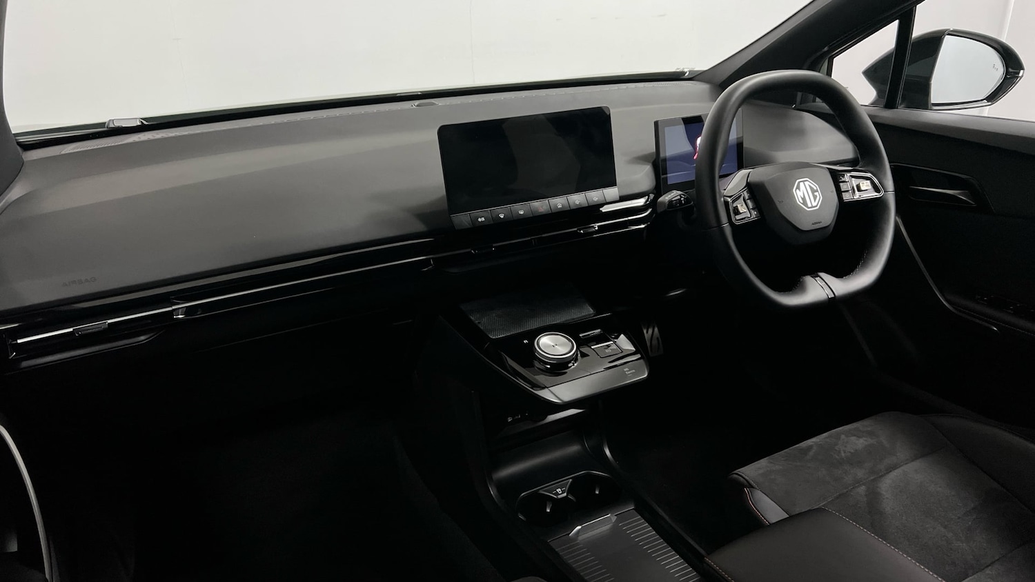 Used MG MG4 2023 for sale - 77166204: Photo 2