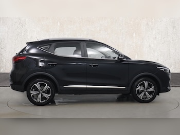 Used MG MG ZS 2023 for sale - 76272079: Photo