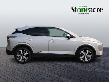 Used Nissan Qashqai 2024 for sale - 78376309: Photo