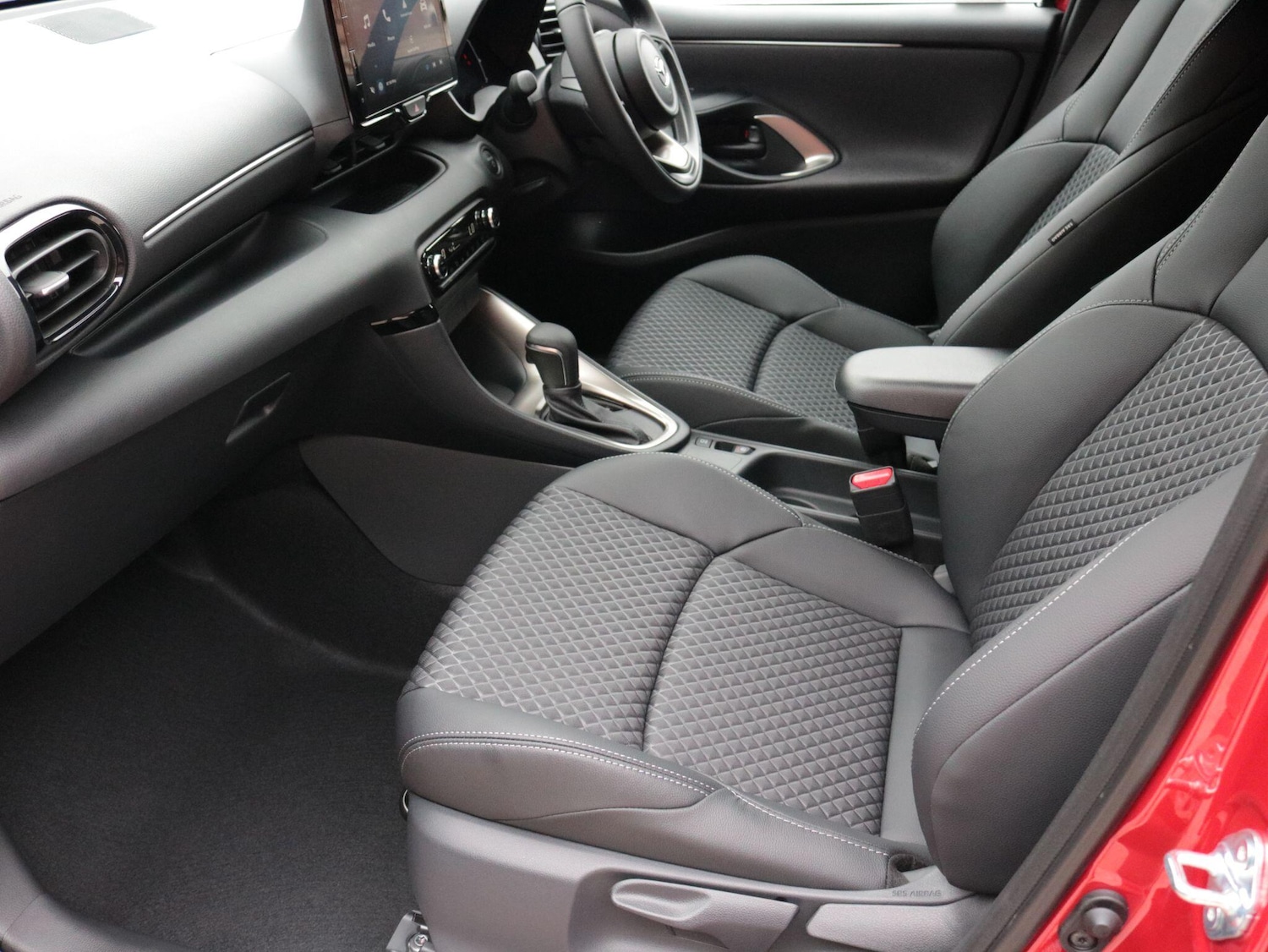 Used Mazda Mazda2 HYBRID 2025 for sale - 77387299: Photo 16