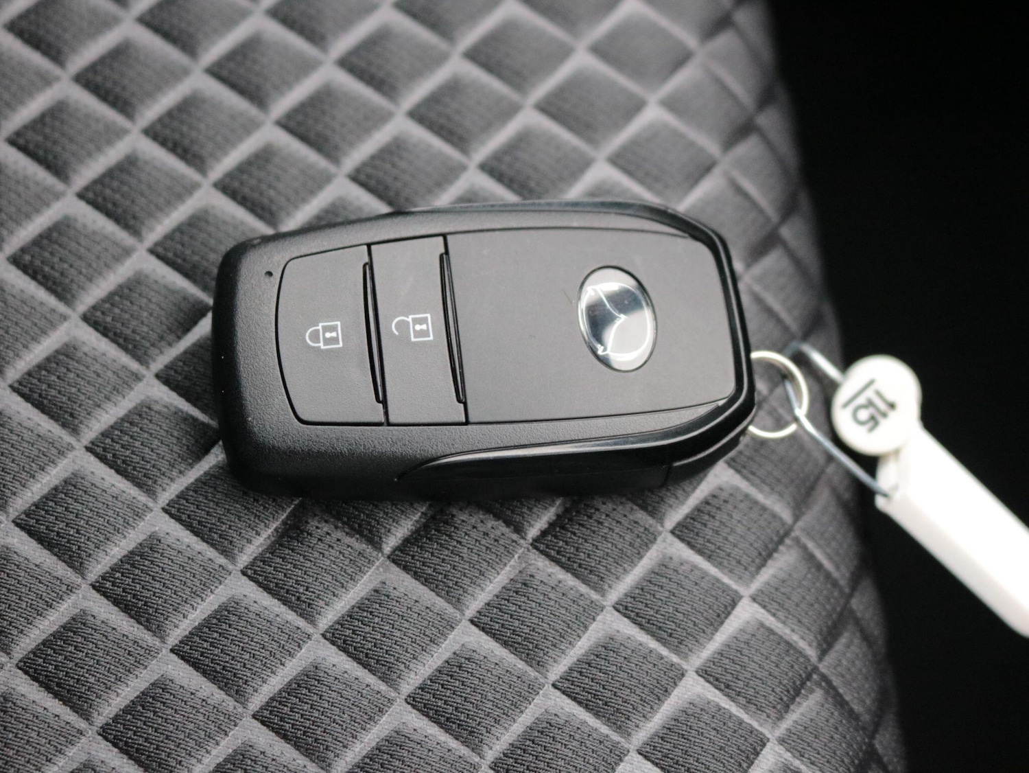 Used Mazda Mazda2 HYBRID 2025 for sale - 77387299: Photo 30