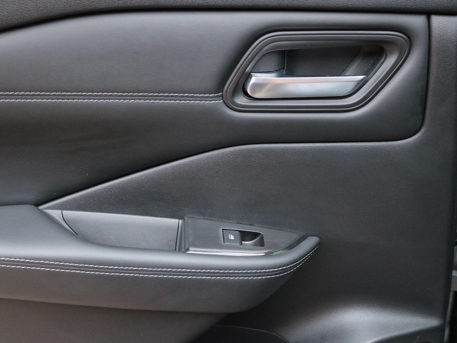 Used Nissan Qashqai for sale - 77598351: Photo 27