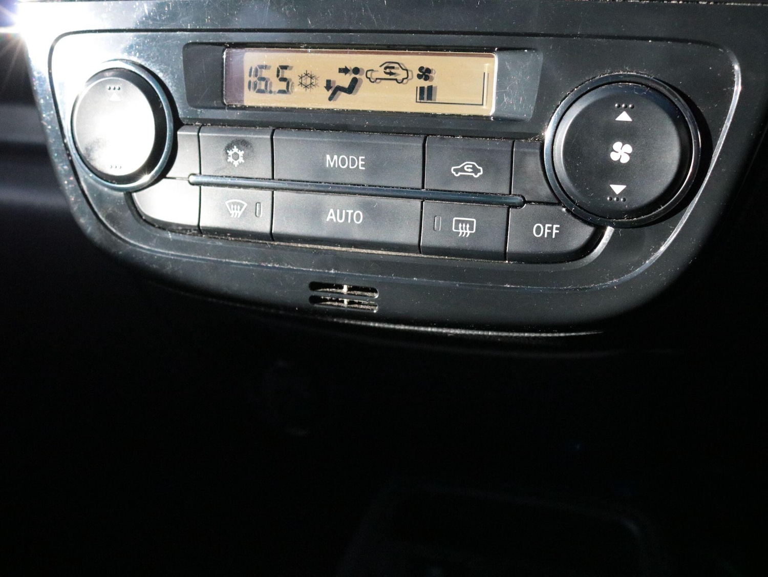 Used Mitsubishi Mirage 2020 for sale - 76607946: Photo 19