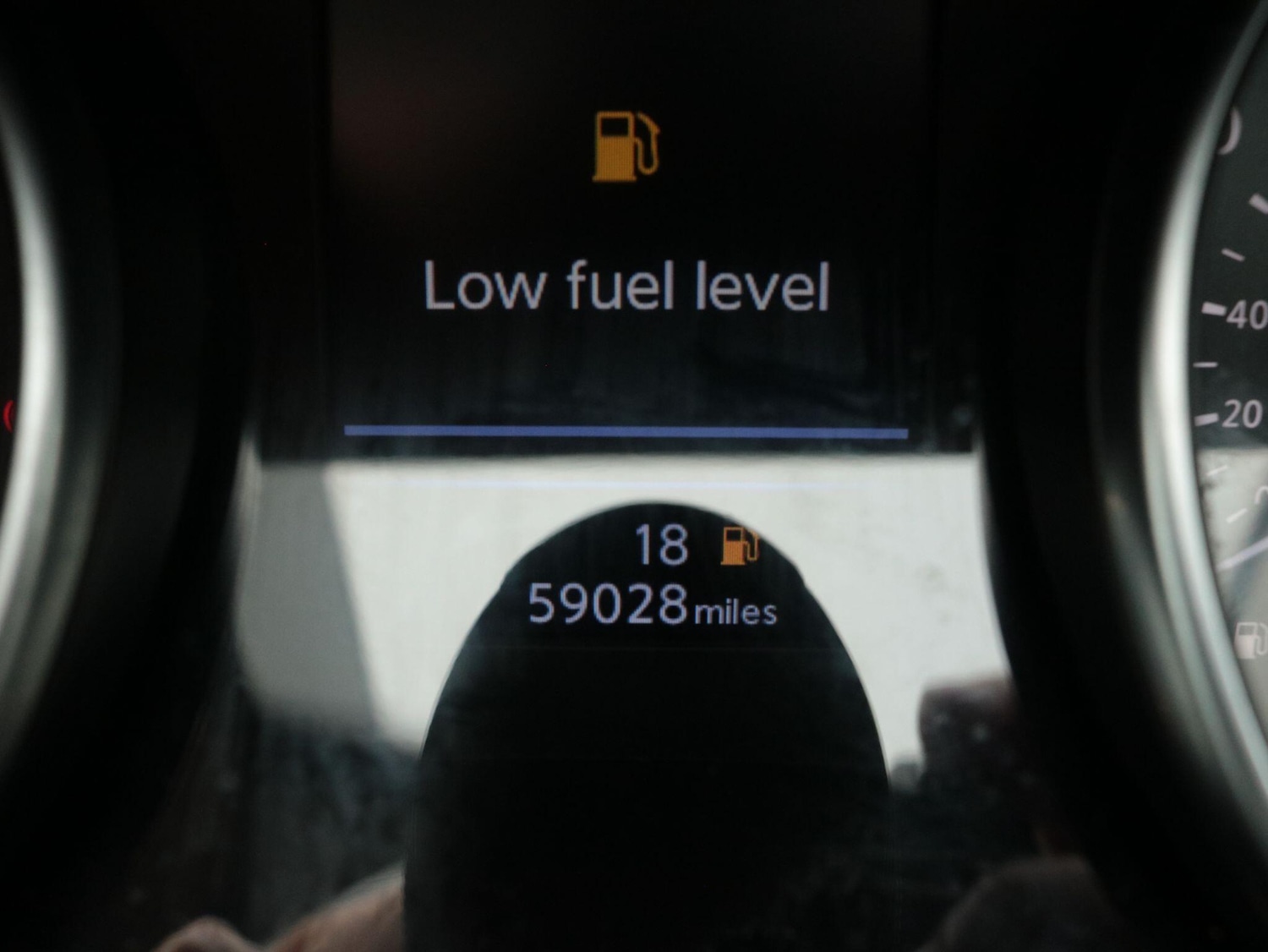 Used Nissan Qashqai for sale - 77823803: Photo 14