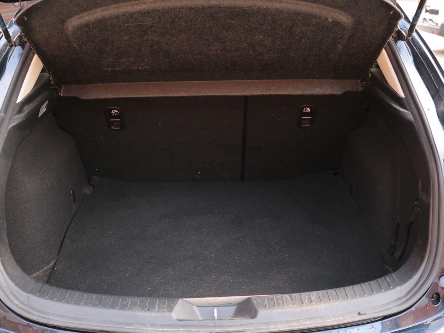 Used Mazda Mazda3 2017 for sale - 77768233: Photo 12