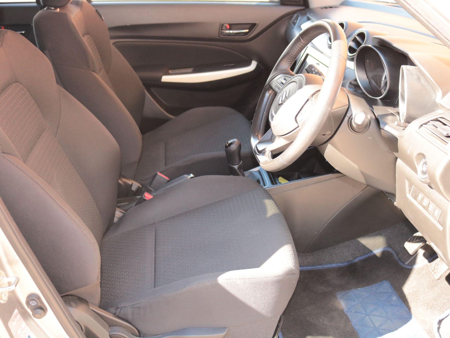 Used Suzuki Swift for sale - 78135663: Photo 13