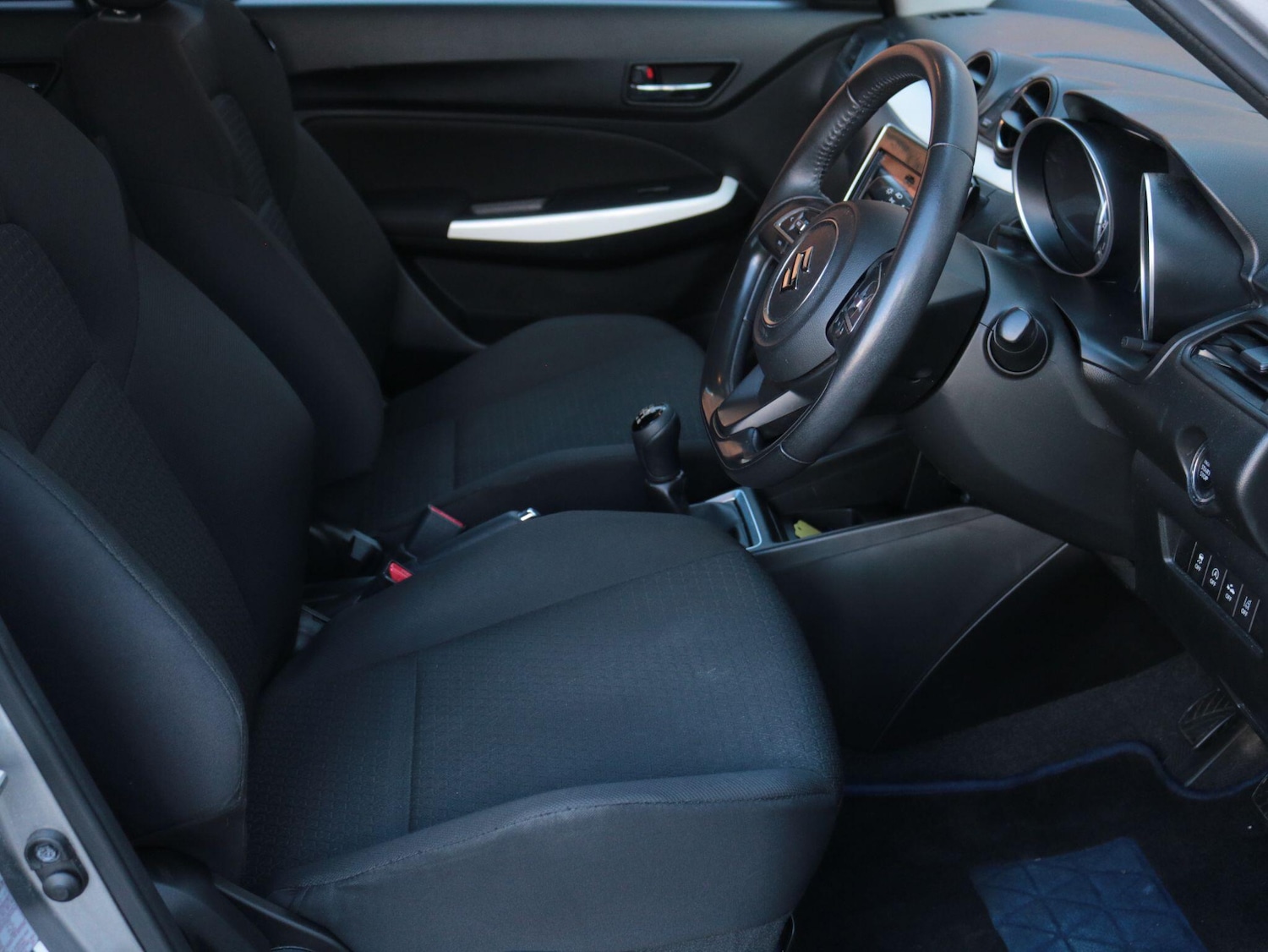 Used Suzuki Swift for sale - 78135663: Photo 16