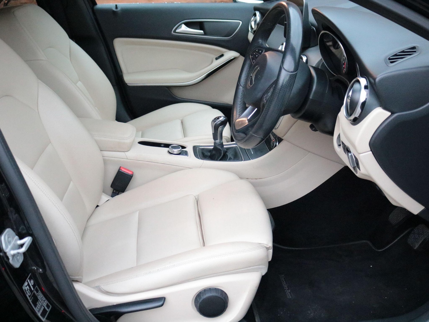 Used Mercedes-Benz GLA 2017 for sale - 76513399: Photo 14