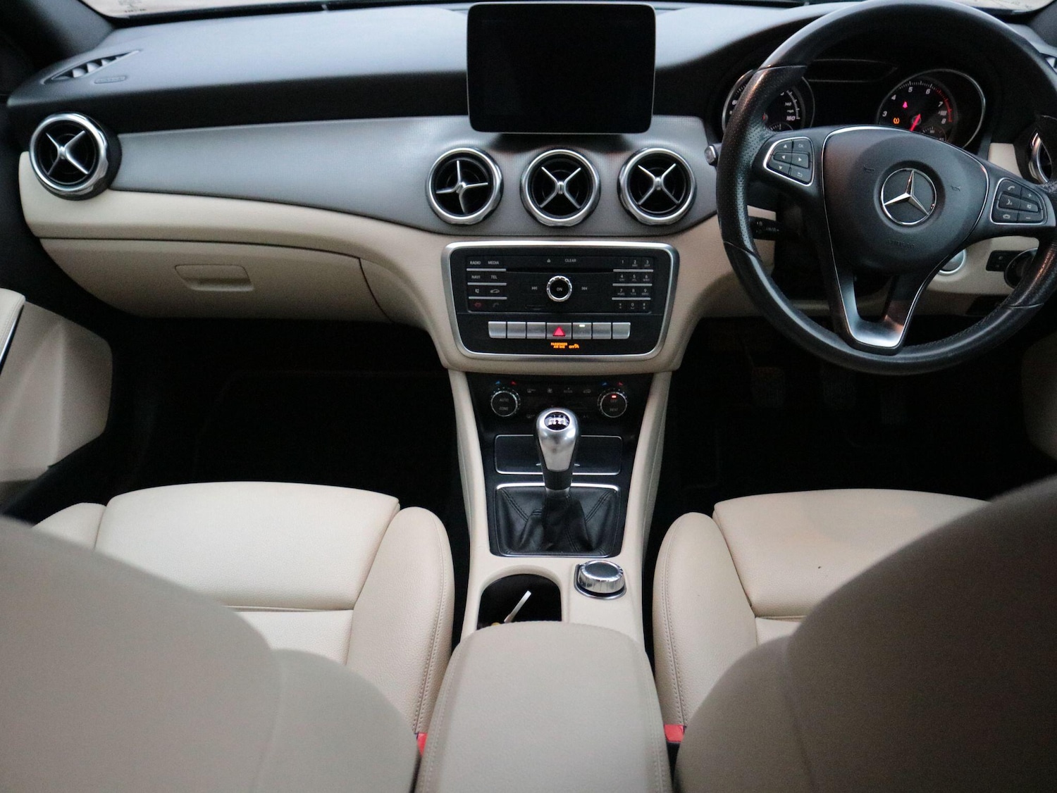 Used Mercedes-Benz GLA 2017 for sale - 76513399: Photo 15