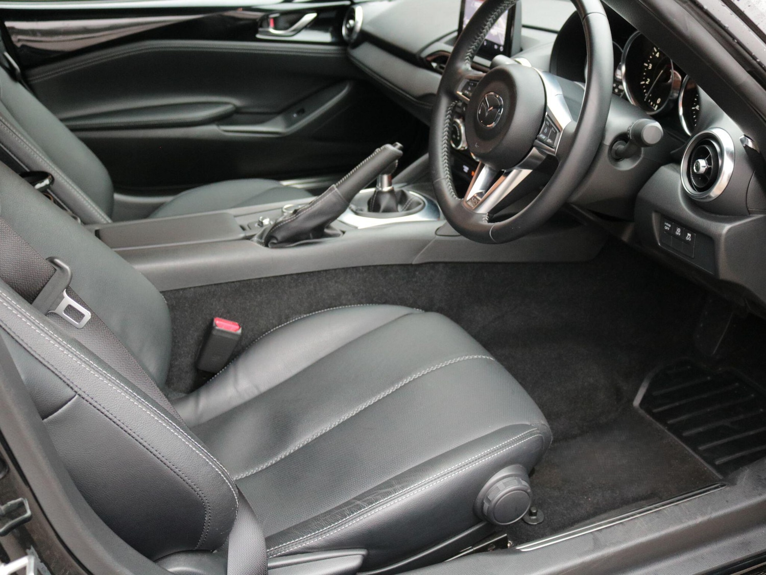 Used Mazda MX-5 2023 for sale - 77143287: Photo 15