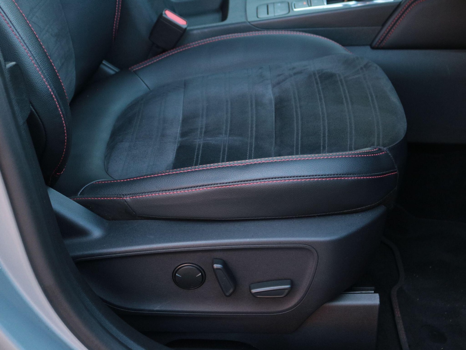 Used Ford Kuga 2022 for sale - 77238429: Photo 29