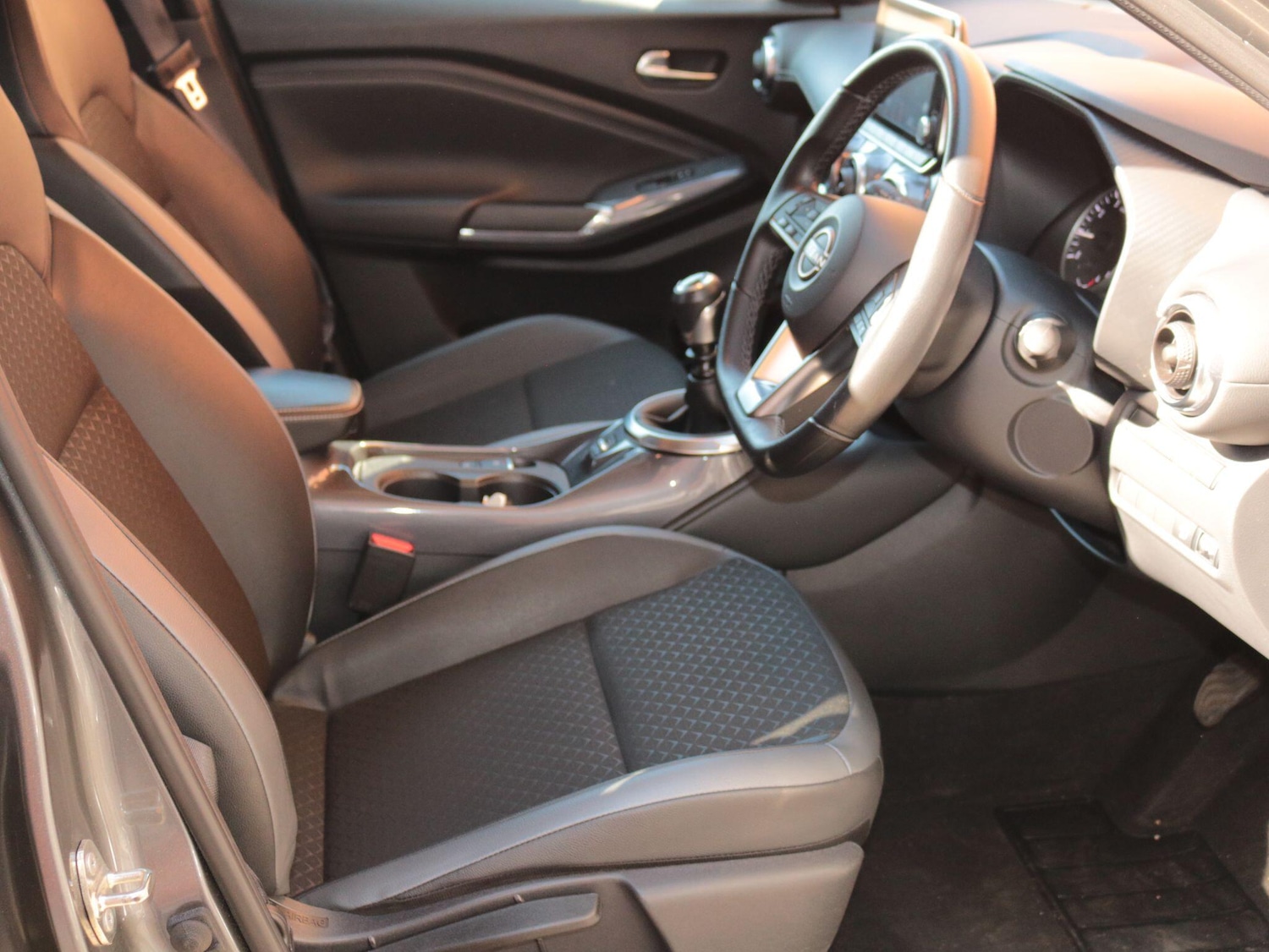 Used Nissan Juke 2023 for sale - 78147859: Photo 13