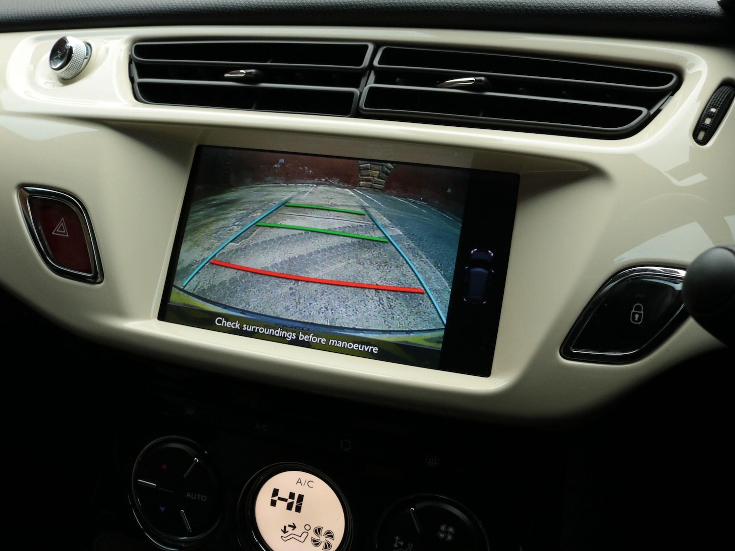 Used DS Automobiles DS 3 2018 for sale - 77021194: Photo 25