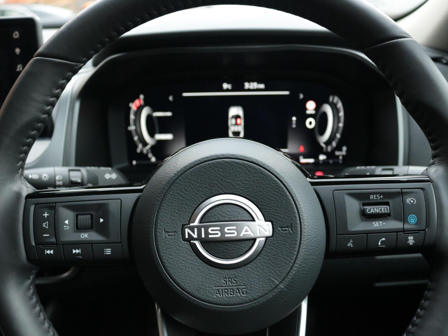 Used Nissan Qashqai for sale - 77825044: Photo 17