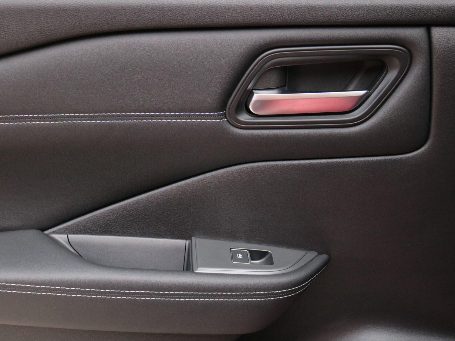 Used Nissan Qashqai for sale - 77825044: Photo 25