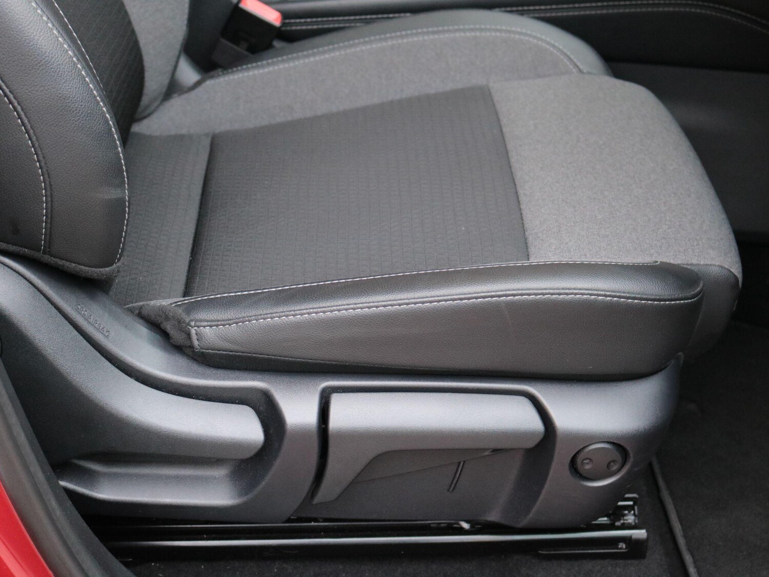 Used Nissan Qashqai for sale - 77825044: Photo 27